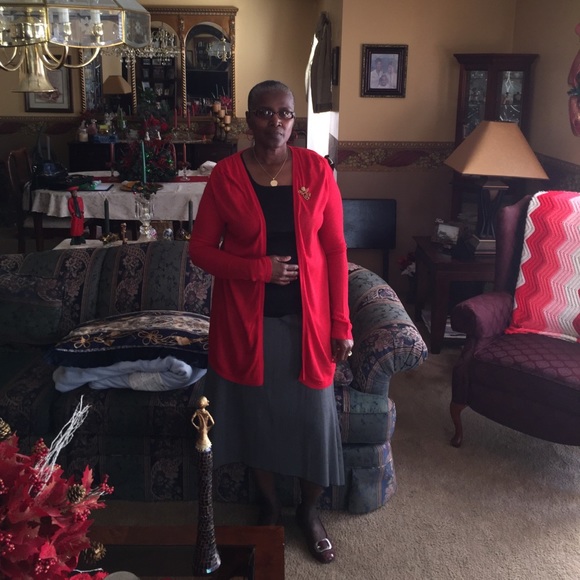 Meet your Posher, Sharon - Picture 2 of 7